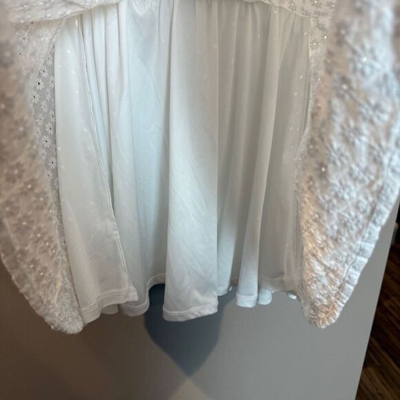 Lulu’s White Eyelet Dress Medium - Picture 6 of 8
